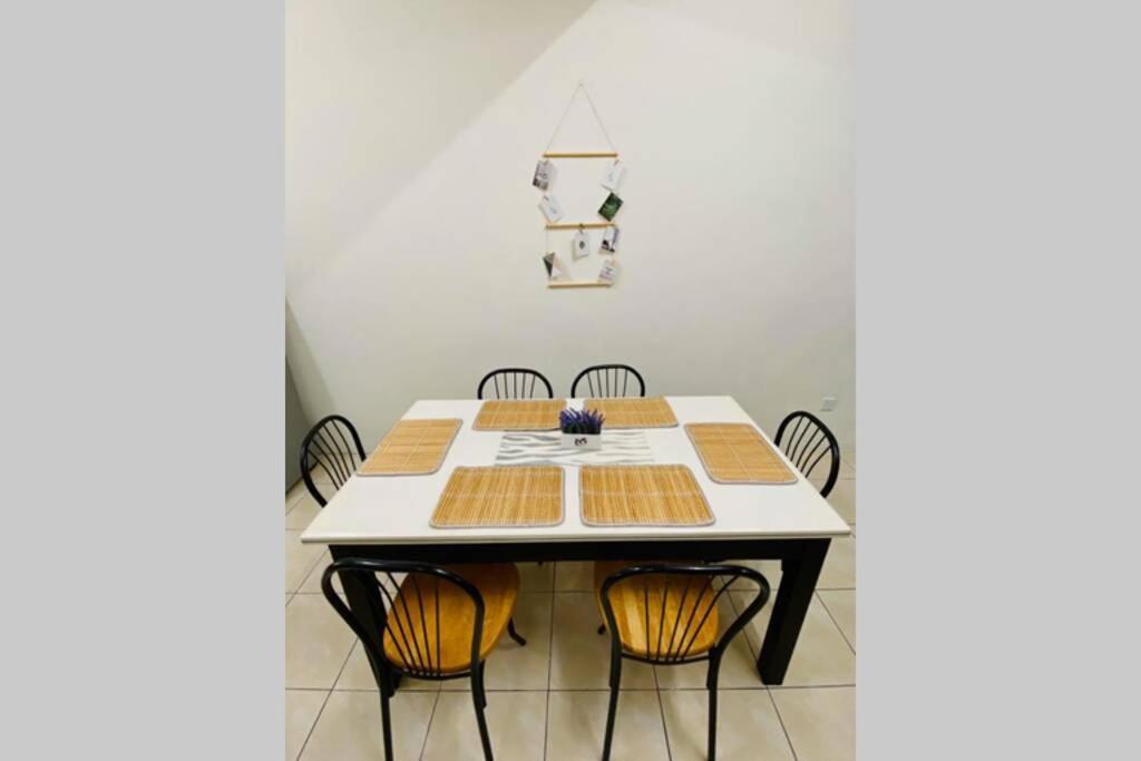 Rumah liburan Lily Vacation At Cameron Highlands - 12 Pax,free Wifi W Carporch *